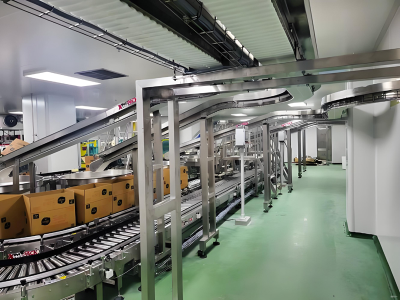 Vacuum sealing packaging production line